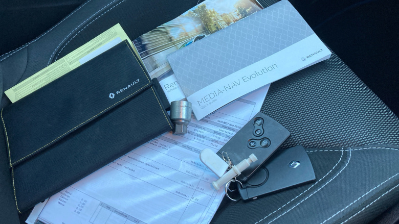 Renault Clio 0.9 TCE 90 Iconic 5dr Petrol Hatchback